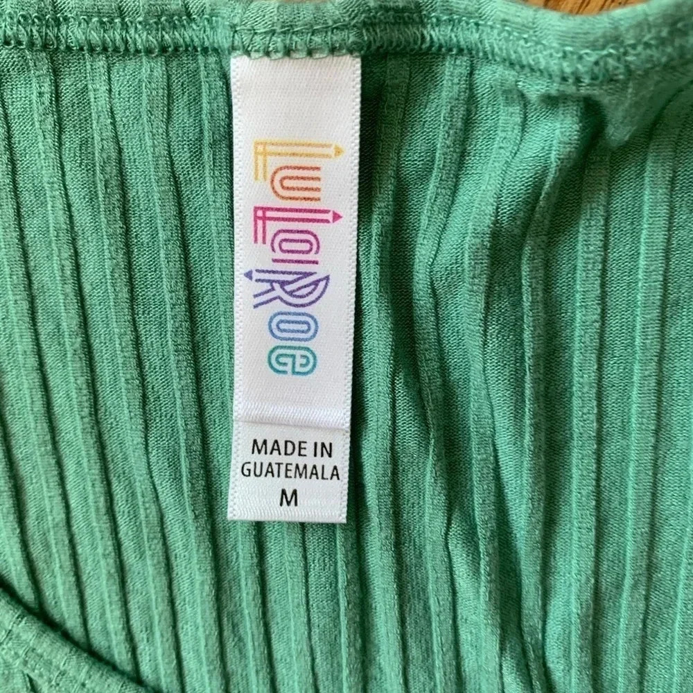 LulaRoe Ribbed Tunic Top - Picture 4 of 6